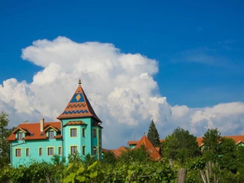 Vinski Dvor Palic Exterior photo